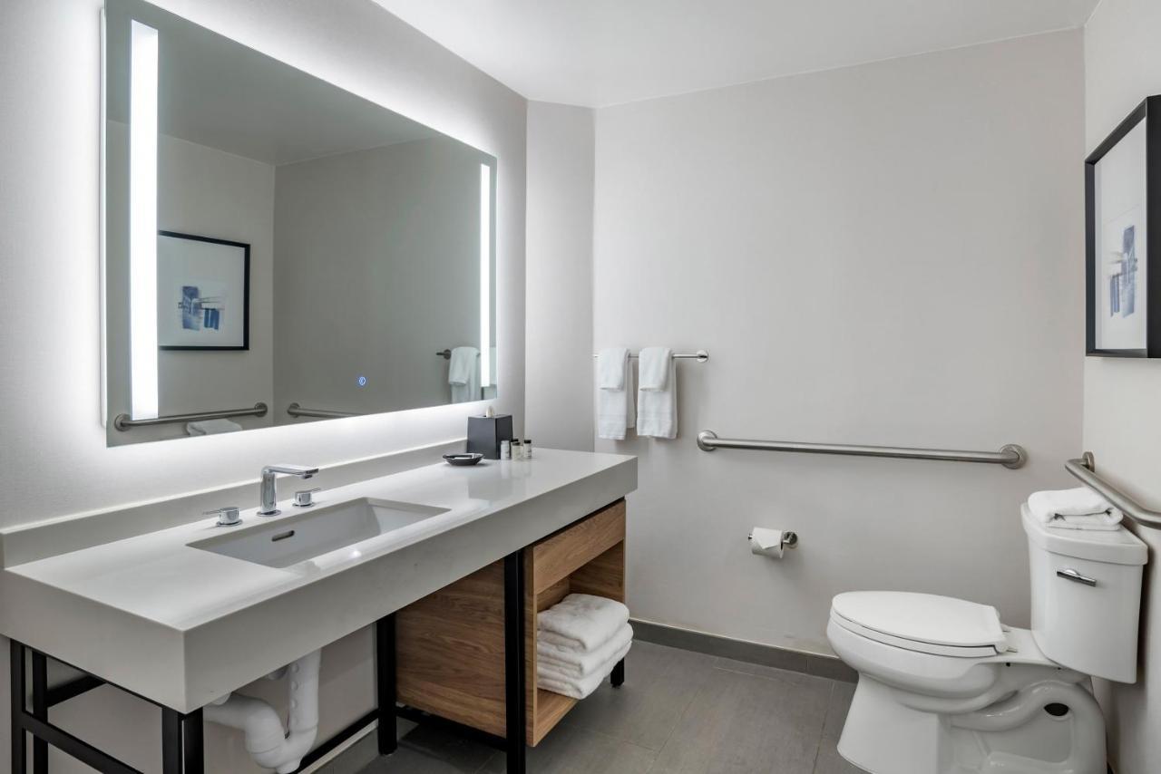 Sheraton Suites Wilmington Downtown Exteriér fotografie