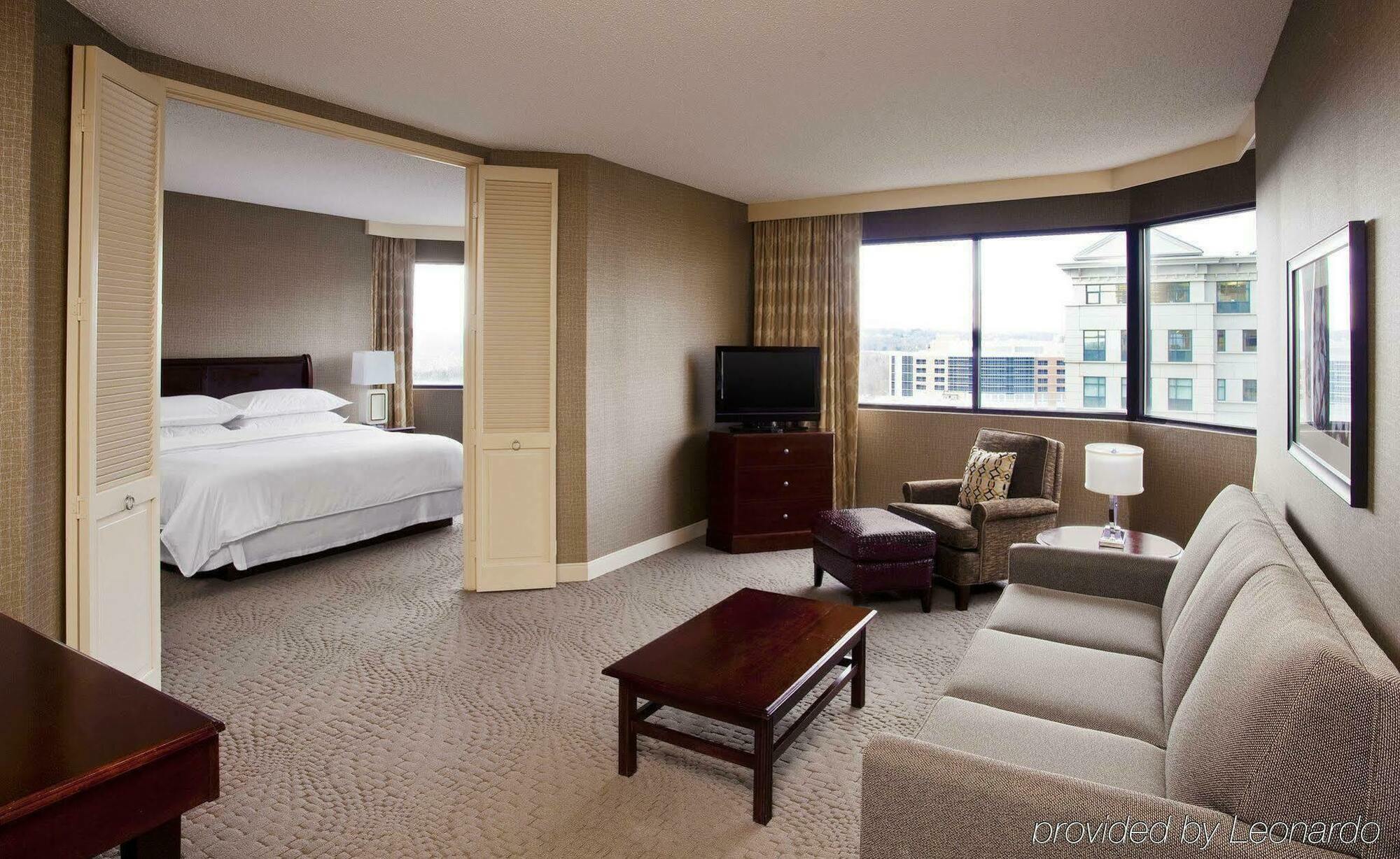 Sheraton Suites Wilmington Downtown Exteriér fotografie